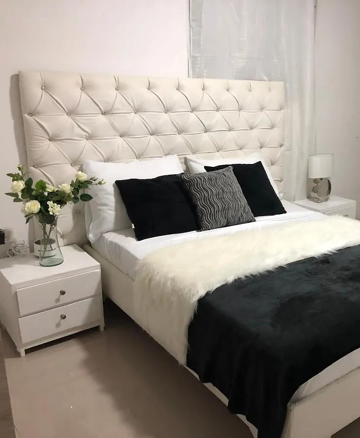Guest house Hostal De La 8 Barranquilla
